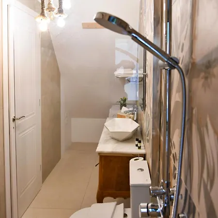 Captain Theo's Modern Martina Διαμέρισμα Λευκίμμη