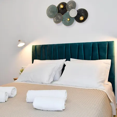 Captain Theo's Modern Martina Appartement Lefkimi