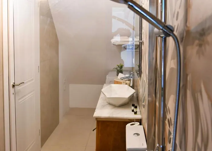 Captain Theo's Modern Martina Appartement Lefkimi