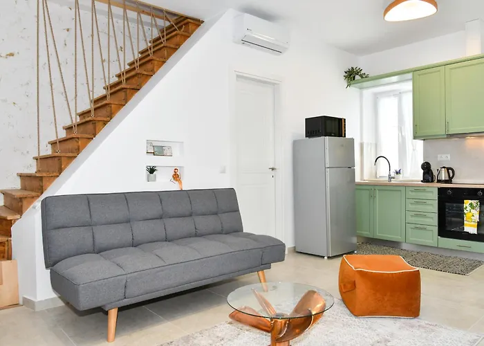 Appartement Captain Theo's Modern Martina Lefkimi